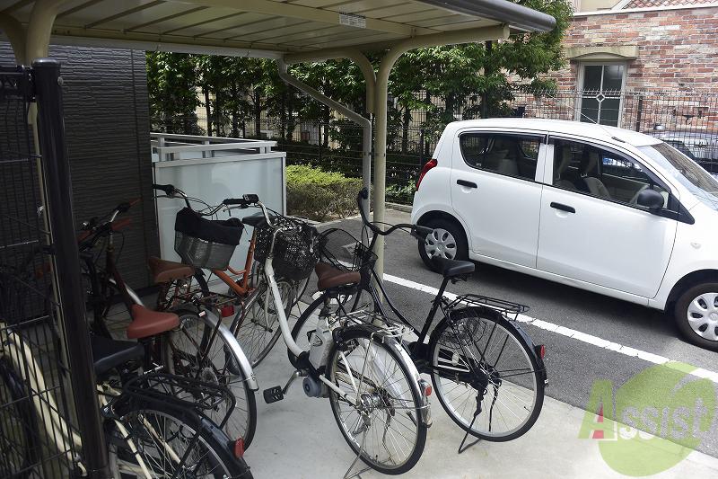 その他　駐輪場です。