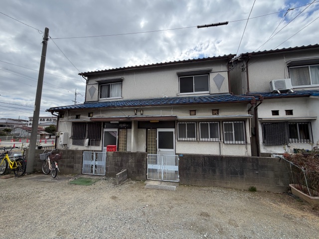 富松町2丁目テラスハウス