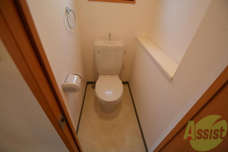 トイレ　普通のトイレです。