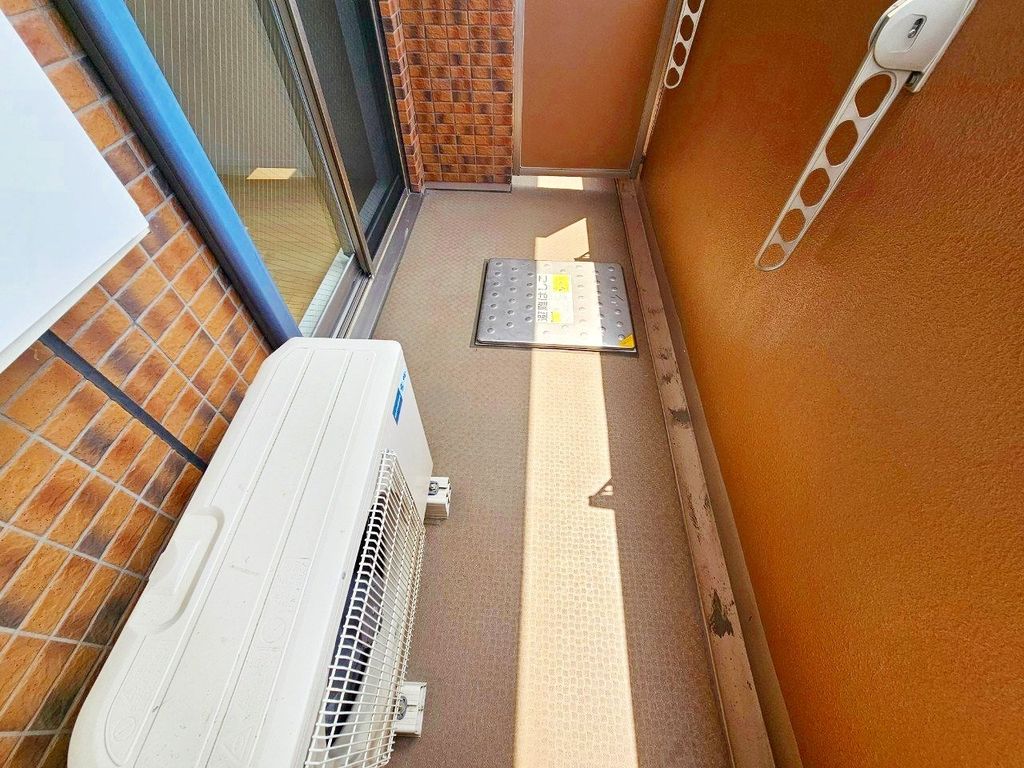 バルコニー　バルコニー