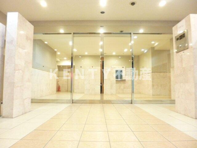 ロビー　建物の内部です