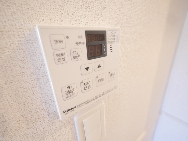 その他設備　★給湯リモコンのお写真です★