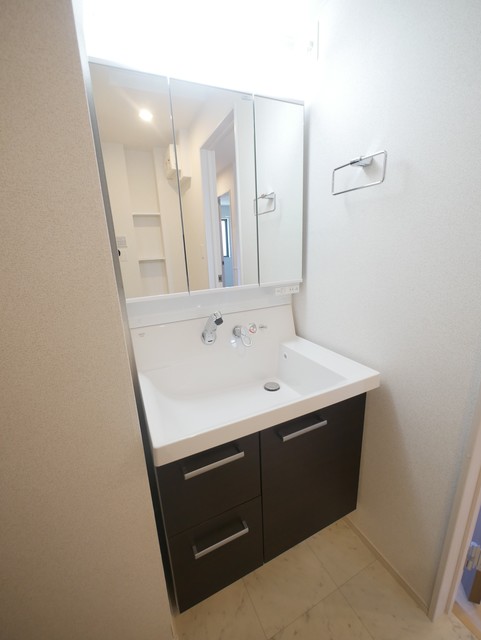 洗面設備　★人気の独立洗髪洗面化粧台です★