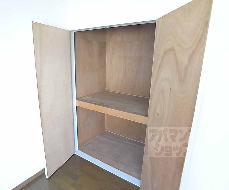 収納　洋室クローゼット