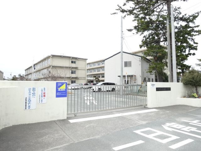 小学校　浜松市立和田小学校（小学校）まで681m