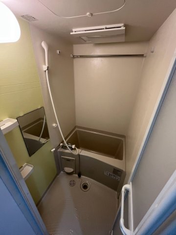 バス・シャワールーム　日々の暮らしに欠かせないお風呂です