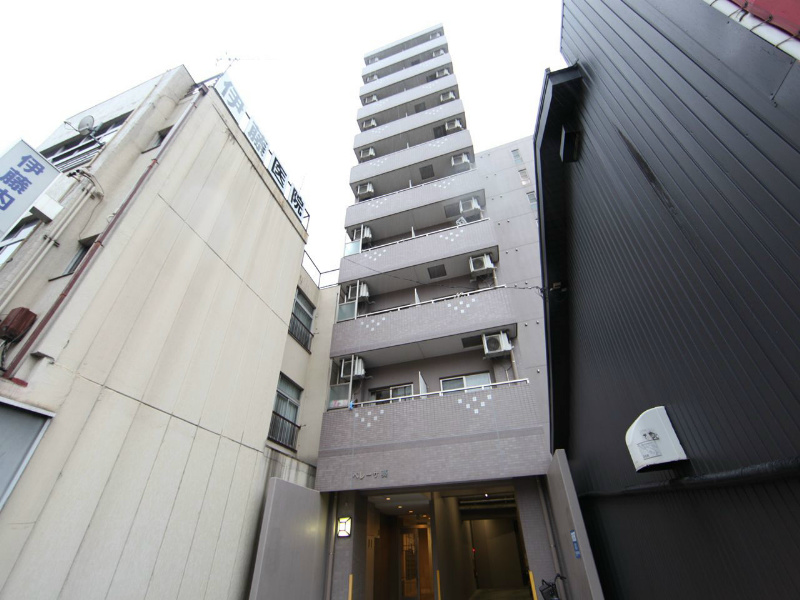 建物外観　外観　オートロック付　防犯カメラ付