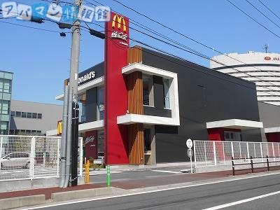 飲食店　マクドナルド新潟万代店（飲食店）まで985m