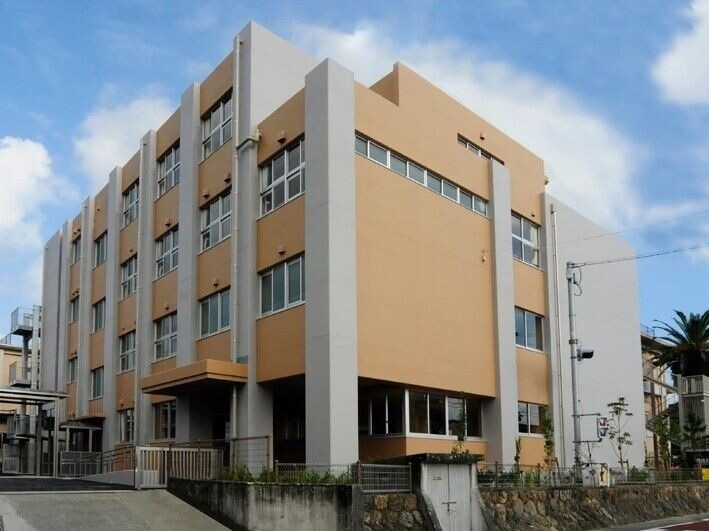 小学校　浜松市立白脇小学校（小学校）まで505m