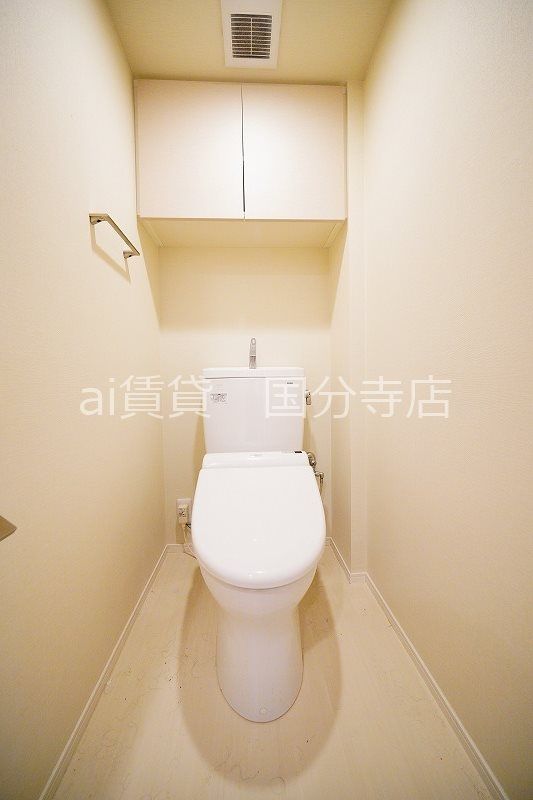 トイレ　※同仕様写真