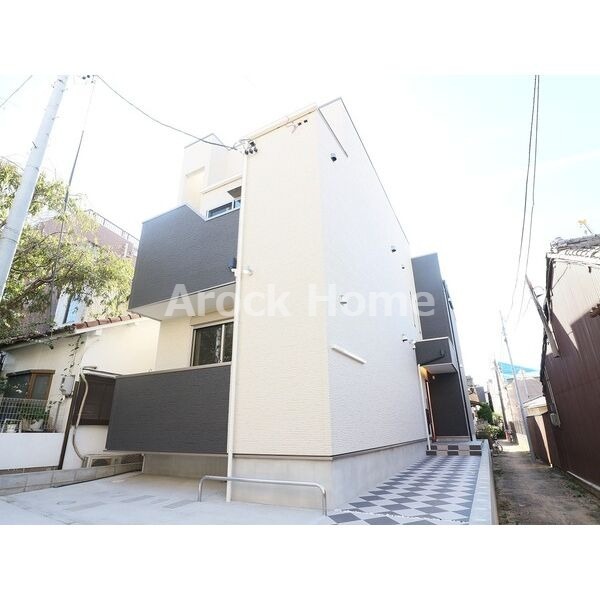 建物外観　外はこのようになっています