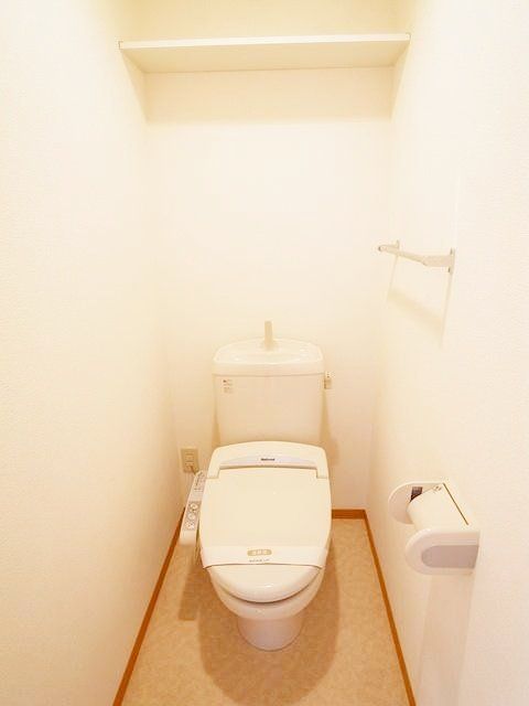 トイレ　★お部屋探しは株式会社タウンハウジング東京まで★
