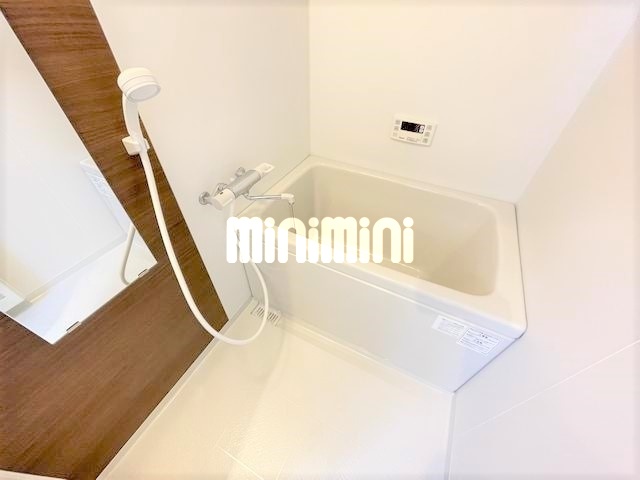 バス・シャワールーム　追い焚き、浴室乾燥機付き