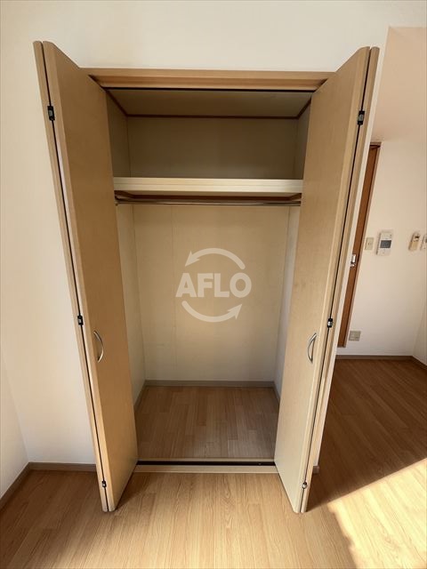 収納　パラード天王寺　クローゼット