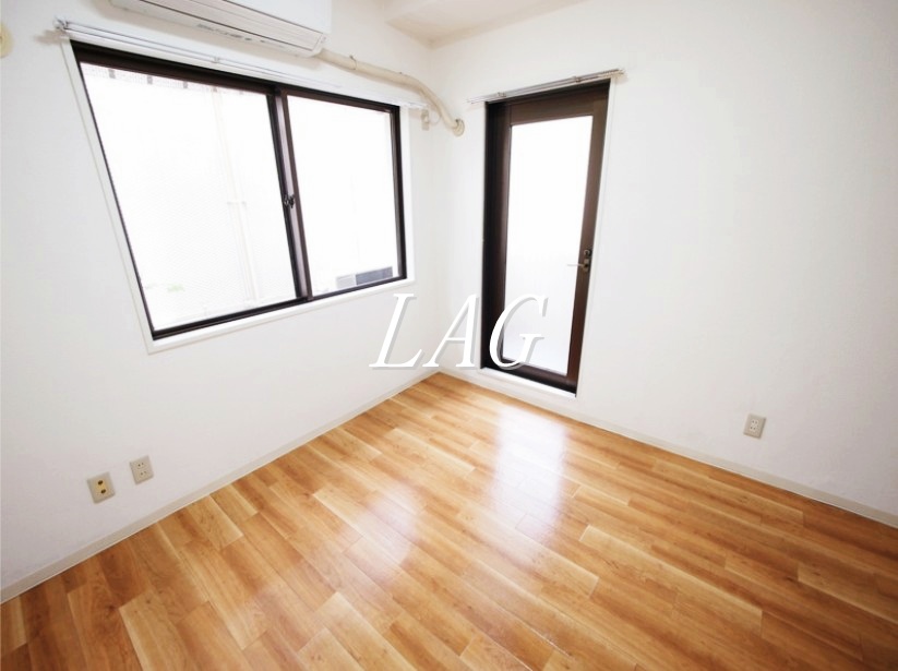居室・リビング　洋室のお部屋です。