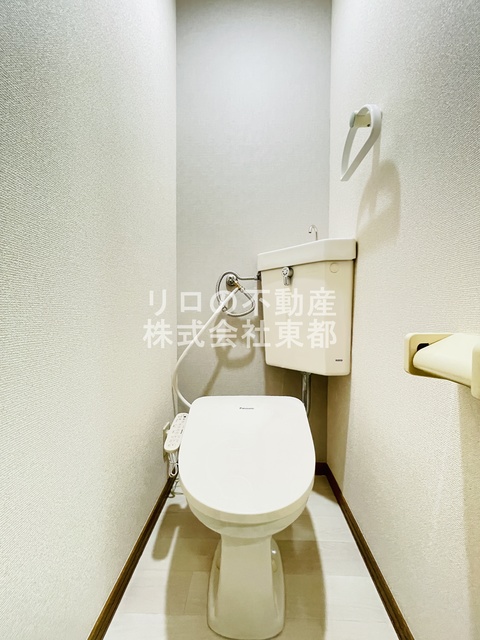 トイレ　洗浄便座付です！