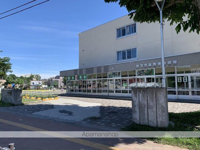 小学校　札幌市立清田小学校（小学校）まで1587m