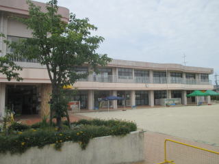幼稚園・保育園　半田市立花園幼稚園（幼稚園・保育園）まで1022m
