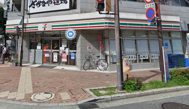 コンビニ　セブンイレブン 阪神尼崎駅北店（コンビニ）まで635m