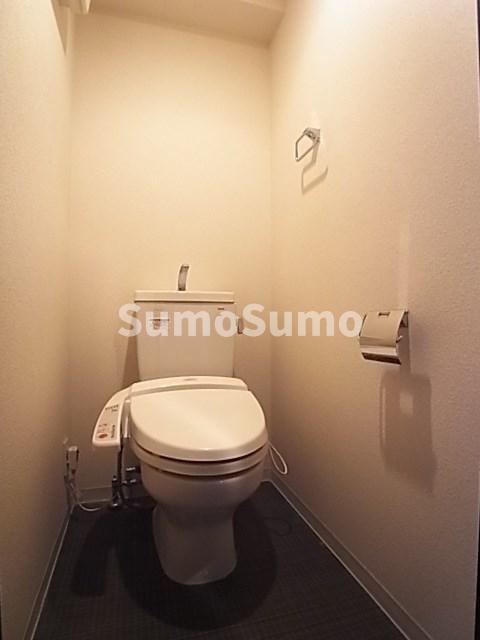 トイレ　清潔感のあるトイレです