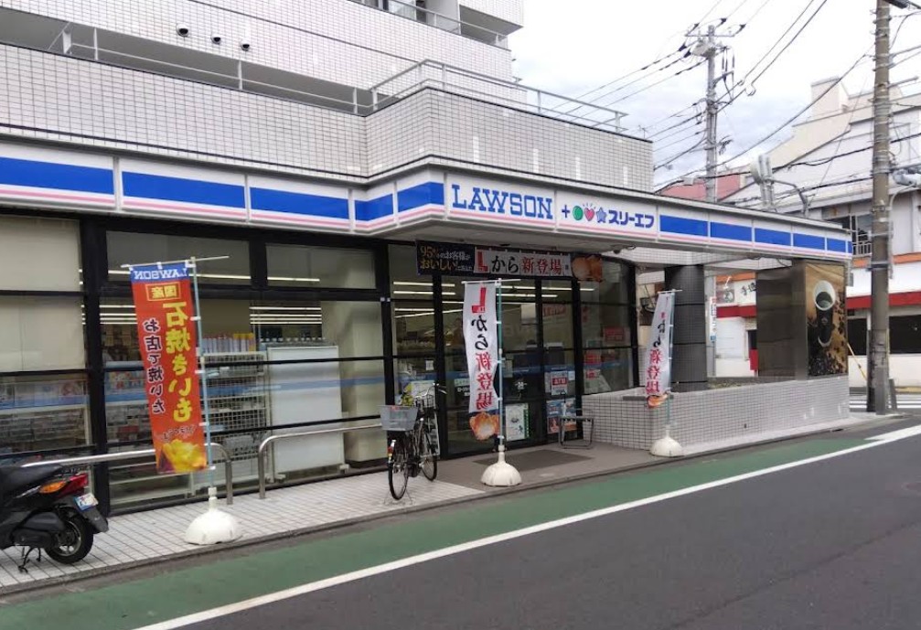 コンビニ　ローソン京急立会川駅前店（コンビニ）まで386m
