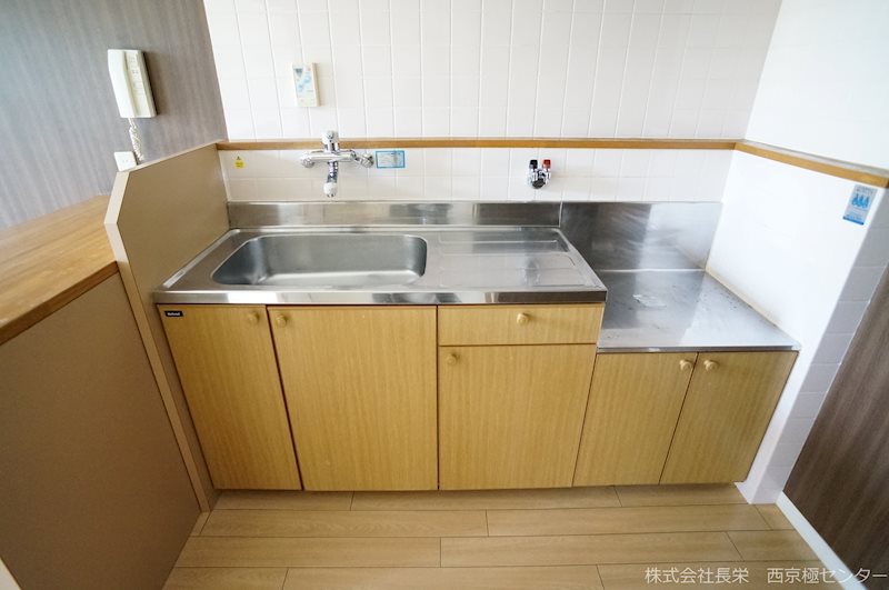 キッチン　※別号室の写真です★（実際のお部屋とは異なります）