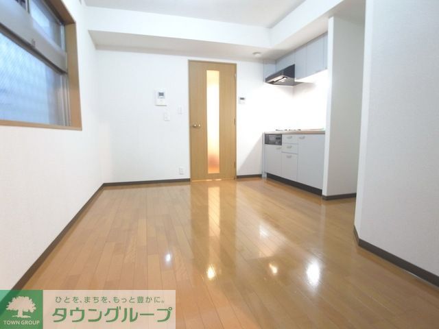 居室・リビング　※別部屋参考写真