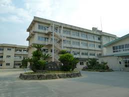 小学校　福山市立桜丘小学校（小学校）まで591m