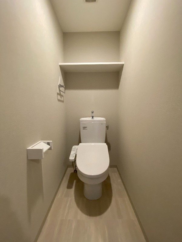ＪＲ筑肥線 九大学研都市駅 徒歩6分 13階建 築2年のトイレ写真