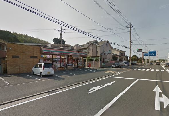 コンビニ　セブンイレブン 若松小石店（コンビニ）まで876m