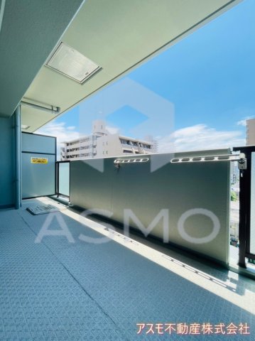 バルコニー　※同物件　別間取り　参考写真