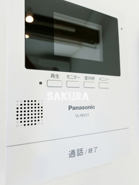 セキュリティ　女性の方でも安心のモニター付きインターホン♪