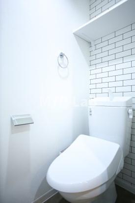 ＪＲ鹿児島本線 箱崎駅 徒歩5分 3階建 築2年のトイレ写真