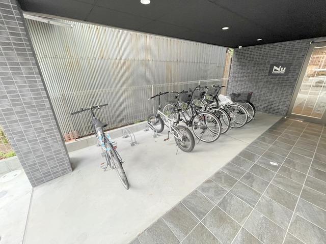 駐車場　駐輪場