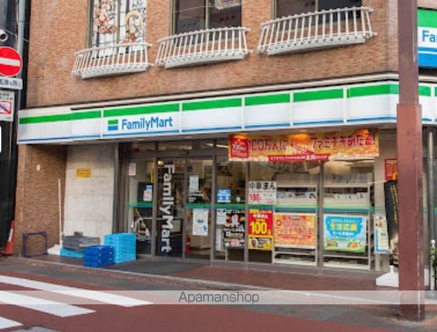 コンビニ　ファミリーマートサンズ大岡山駅前店（コンビニ）まで133m