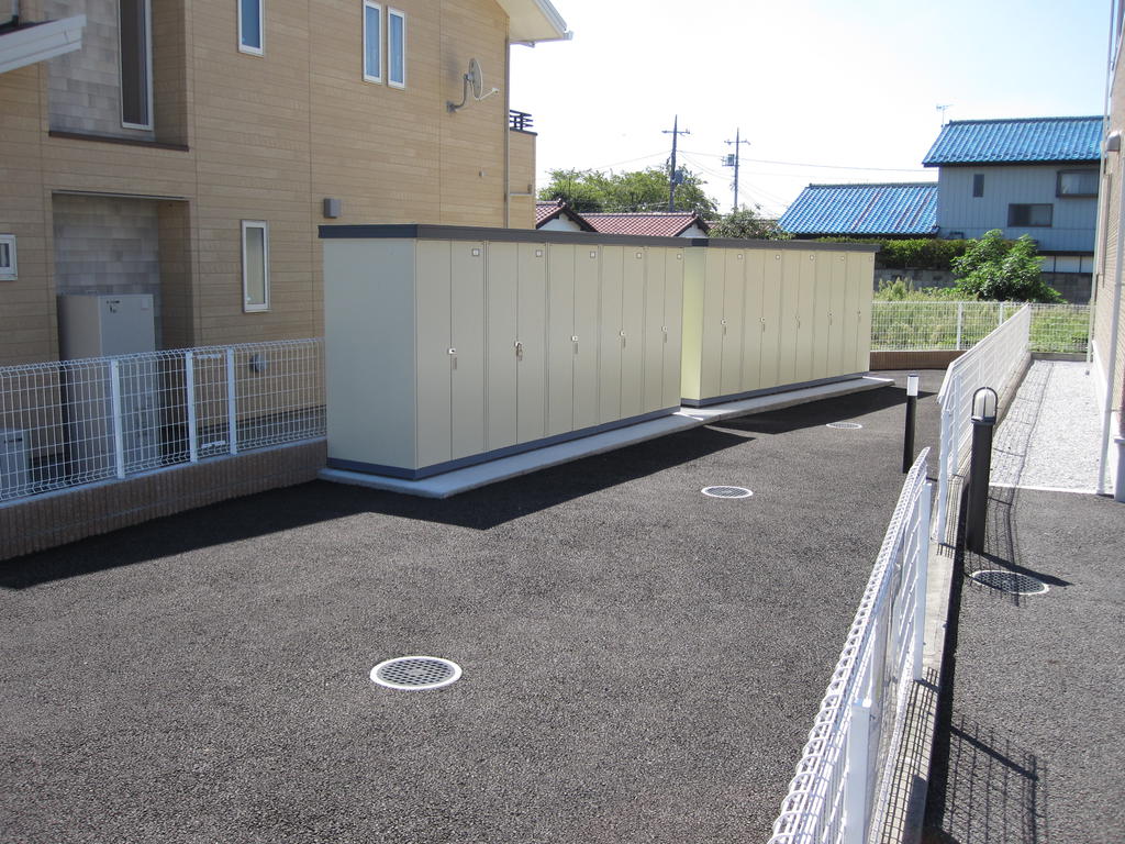 ＪＲ上越線 新前橋駅 徒歩51分 2階建 築13年の外観写真