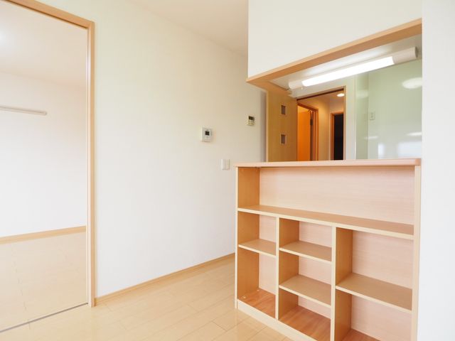 セキュリティ　来訪者を映像と音声で確認できることが可能なＴＶドアホン