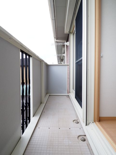 バルコニー　南東向きのバルコニー