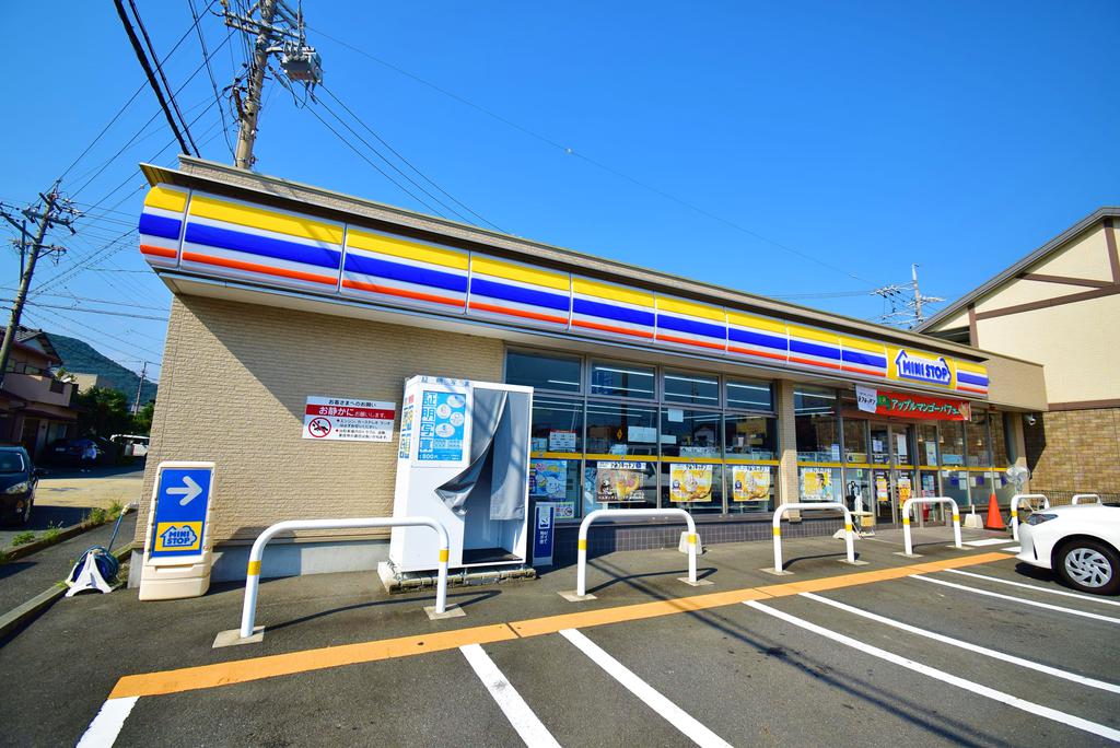 コンビニ　ミニストップ静岡山崎店（コンビニ）まで1732m