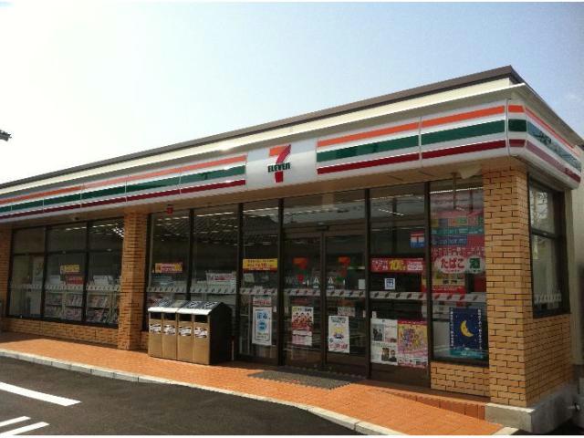 コンビニ　セブンイレブン福山多治米4丁目店（コンビニ）まで413m