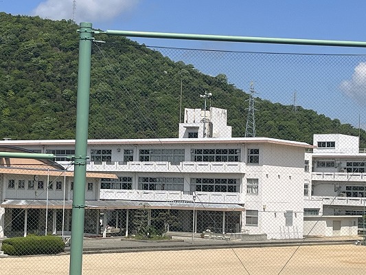 中学校　坂越中学校（中学校）まで1523m