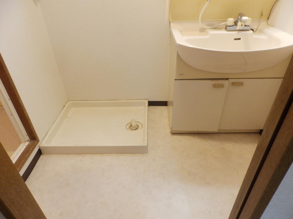 その他　室内洗濯機置場