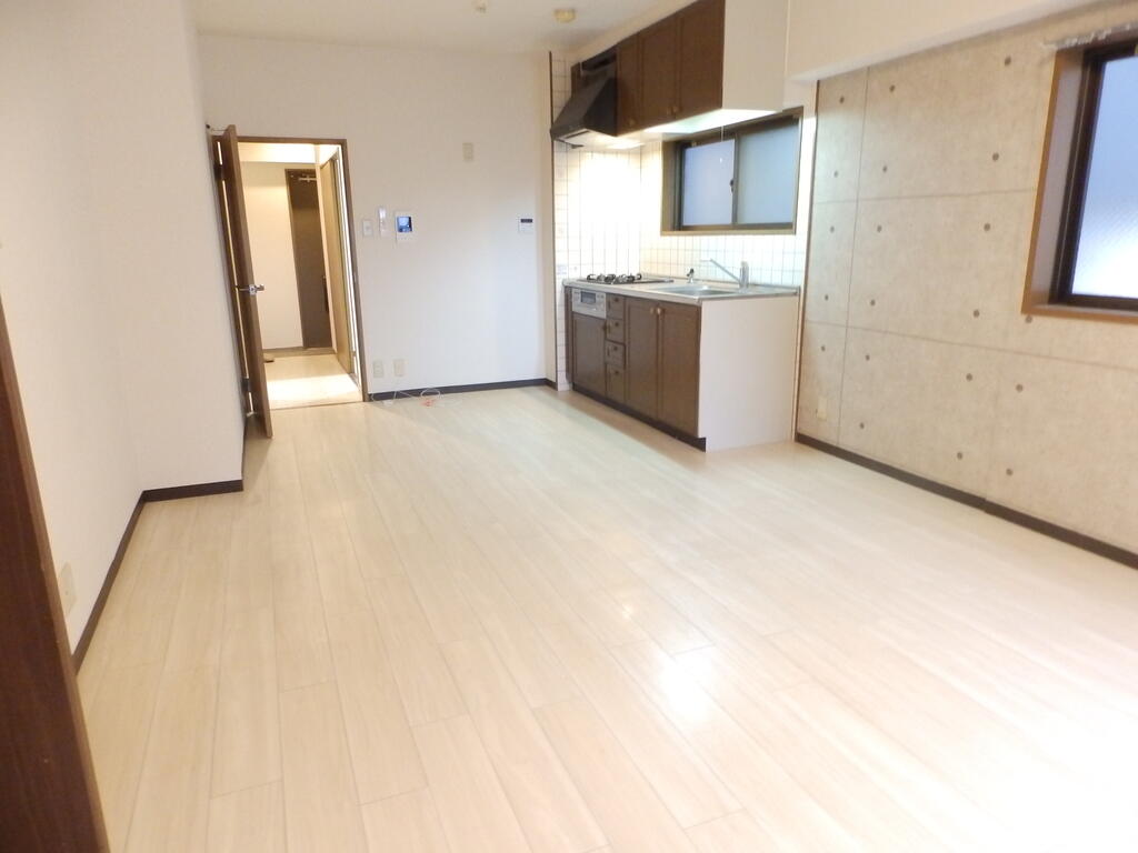 居室・リビング　広さも十分