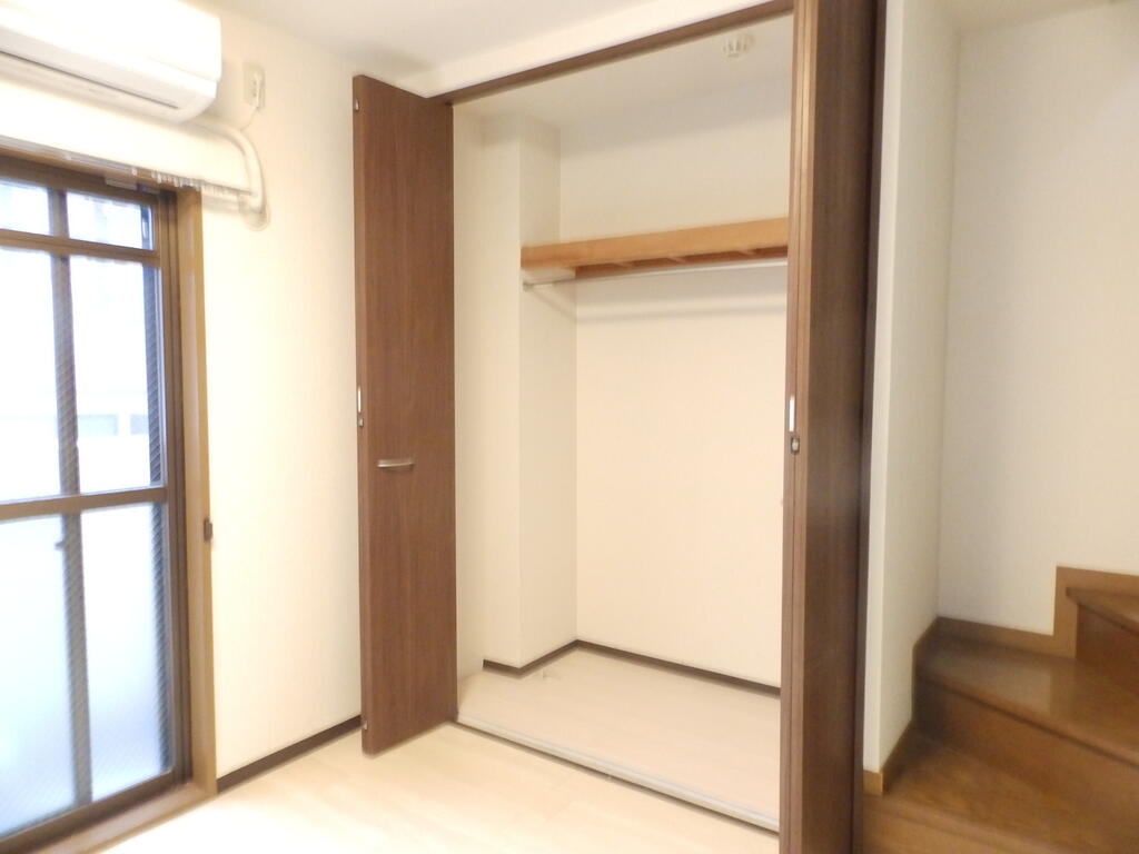 収納　クローゼット