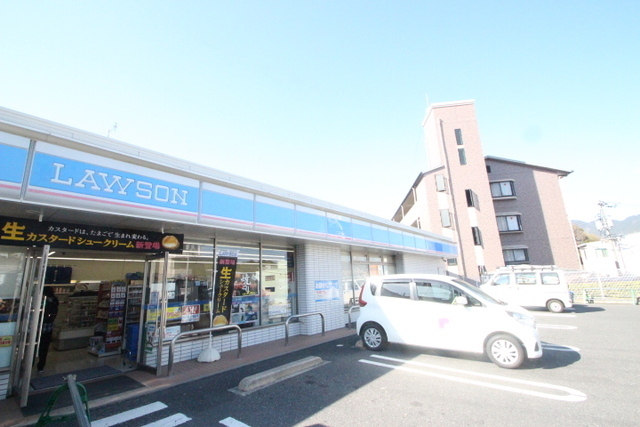 コンビニ　ローソン広島落合一丁目店（コンビニ）まで292m