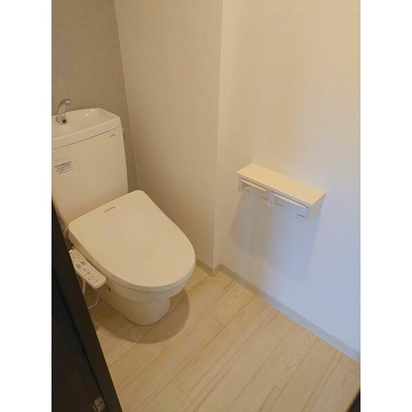 トイレ　ウォシュレット設置済みです！