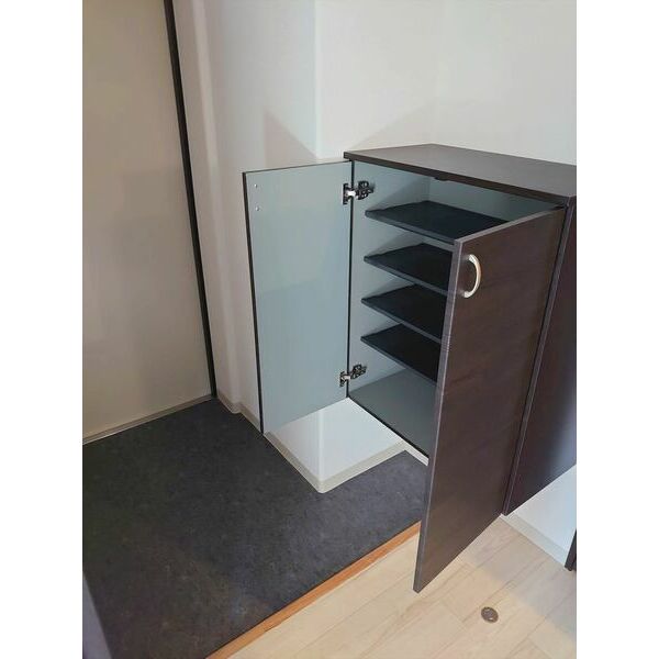 玄関　広々とした玄関です！