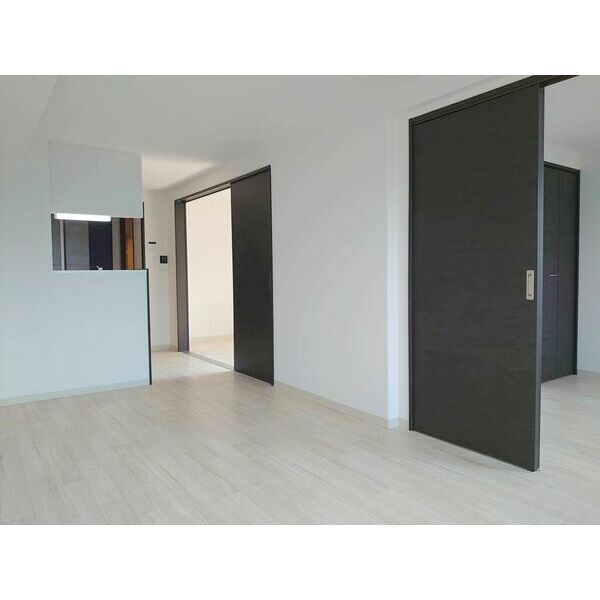 居室・リビング　☆12.0帖の広々としたリビングです！