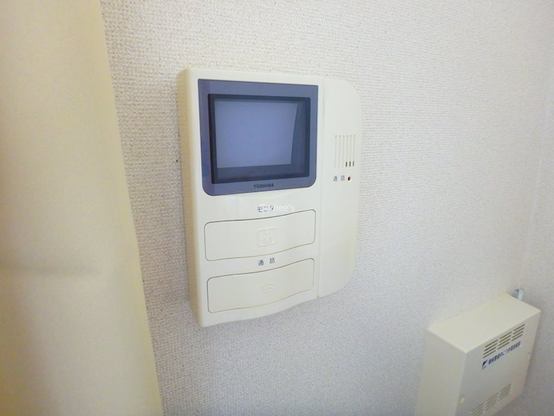 セキュリティ　モニター付きインターホン