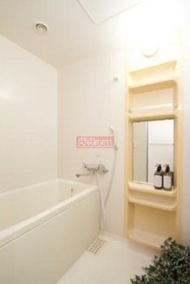 バス・シャワールーム　洗面